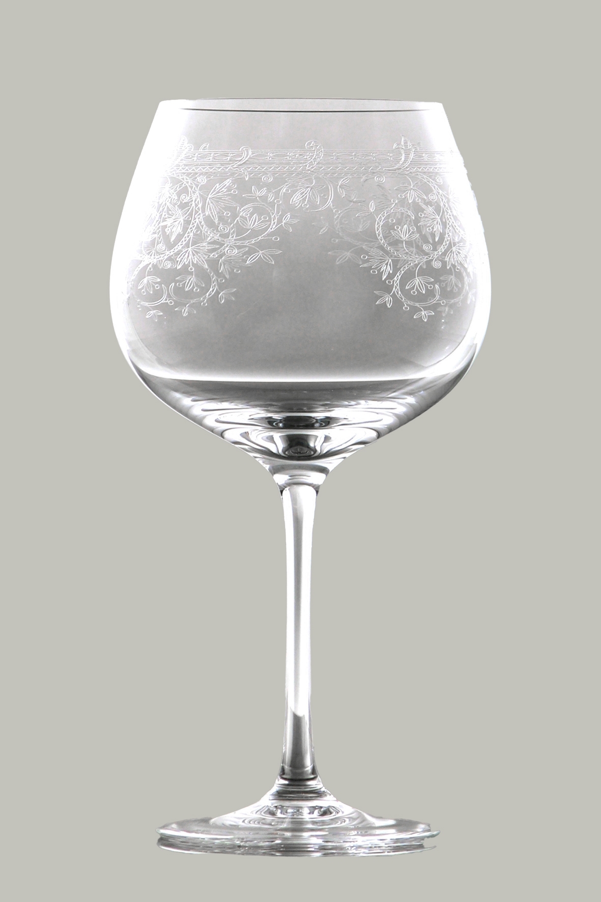 Red wine Burgundy LUCCA 650 ml